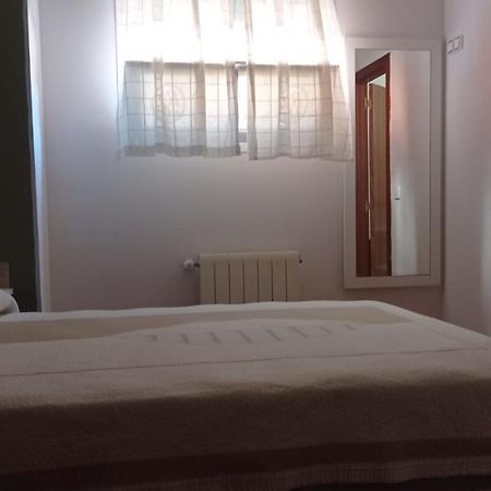 Alojamiento Numancia Pension Burgo Buitenkant foto